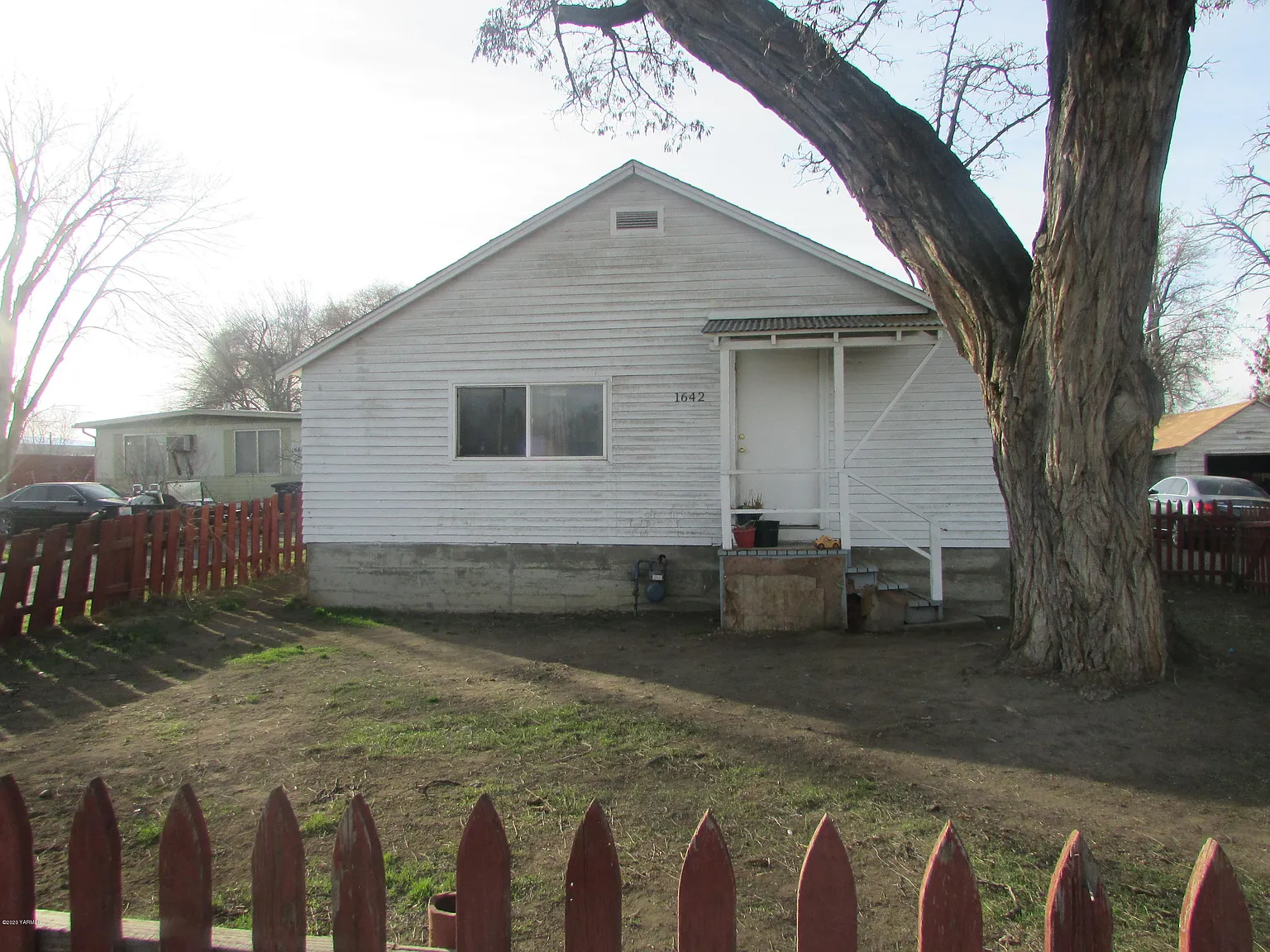1642 S 18th St photo 1