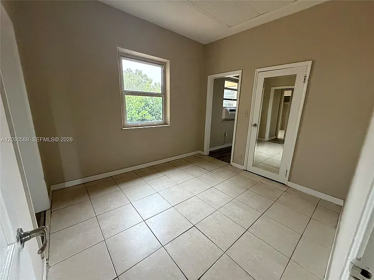 1420 NW 26th Ave #TOP — Photo 6