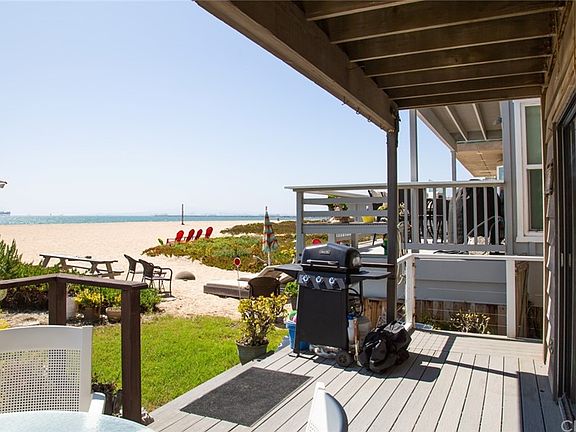 4th image of 40A Surfside Ave