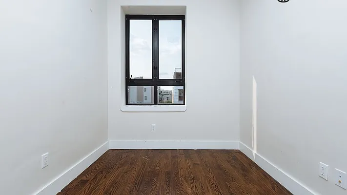 Rented by Nooklyn NYC LLC | media 24