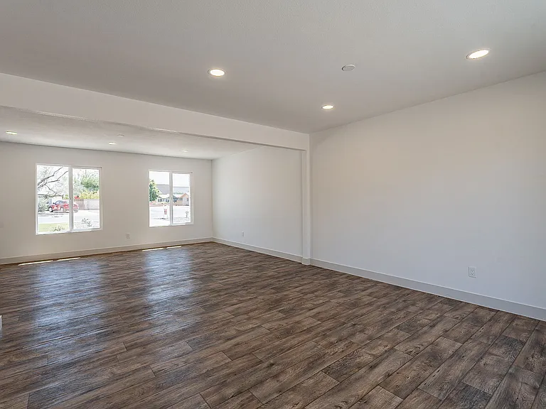 102 E Santa Cruz Dr — Photo 8