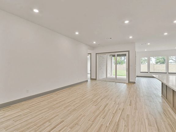 Homesite 1411 lounge
