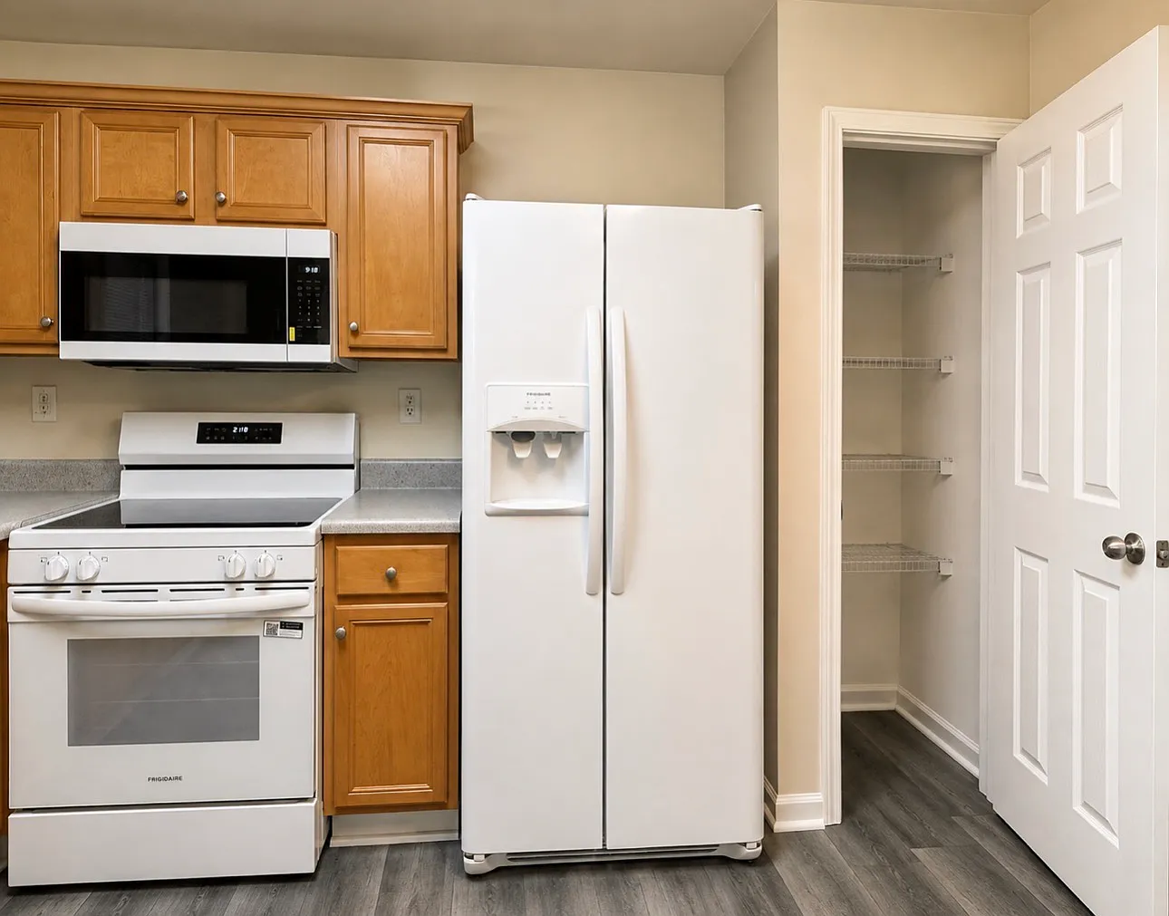 2 bed, 2.5 bath, 1098 sqft, $1,395 — Photo 4