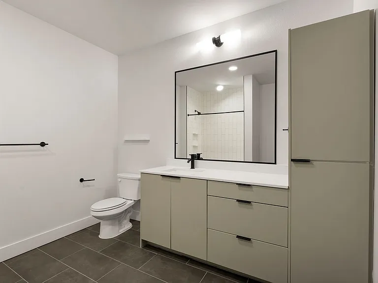 2500 Longview St #511 — Photo 8