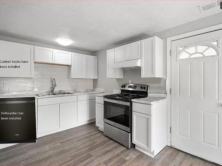 2164 Laurelwood Dr — Photo 6