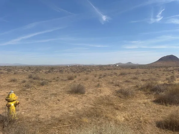 Sycamore Ave, California City, CA 93505