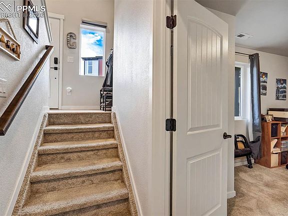 5th image of 7237 Treebrook Ln