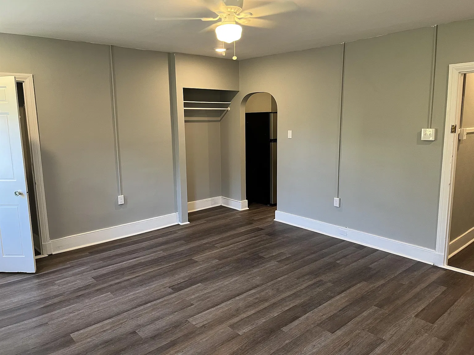519 Fairmount Avenue - 3 — Photo 3