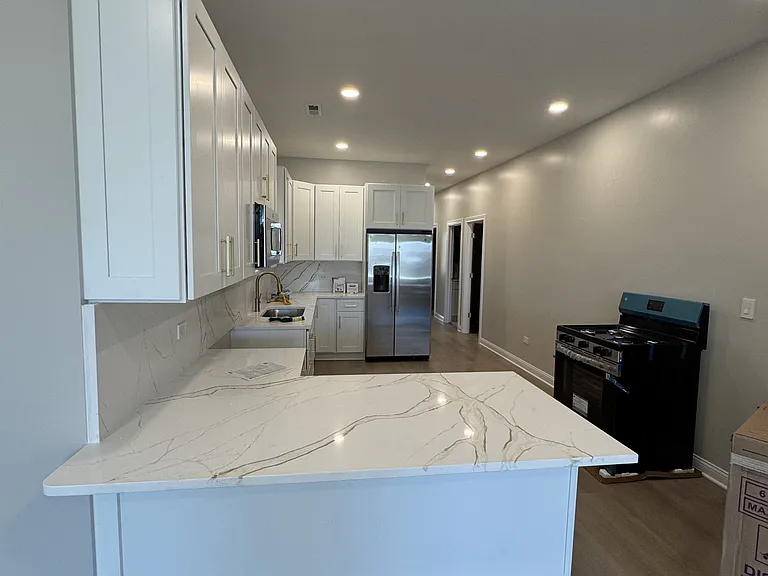 3602 W 26th St — Photo 2