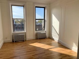 61 4th Pl APT 4R, Brooklyn, NY 11231