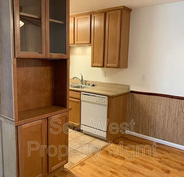 1730 S El Camino Real S #H201 — Photo 4