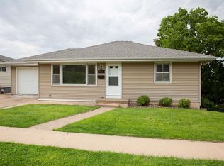 823 Rose St, Dubuque, IA 52001