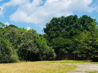 229 E Petain St, Prichard, AL 36610