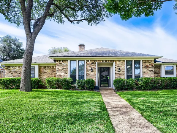 1202 E Berkeley Dr, Richardson, TX 75081