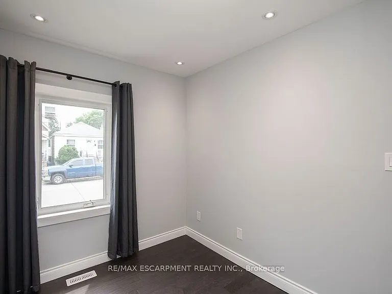 57 Division St — Photo 25