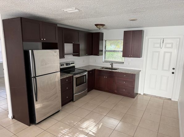 336 NE 12th Ave