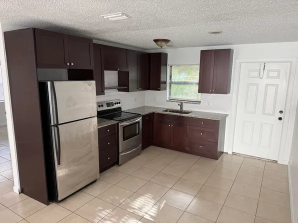 336 NE 12th Ave, Boynton Beach, FL 33435