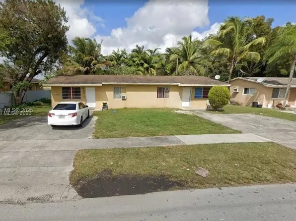 961 NW 11th St, Homestead, FL 33030