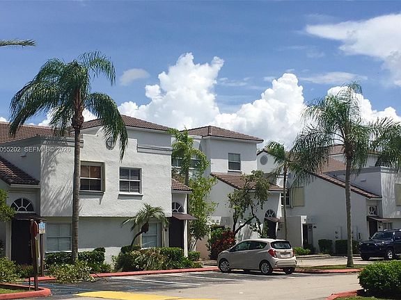 3rd image of 4860 NW 97th Pl #276