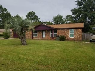 1007 Coral Dr, Niceville, FL 32578