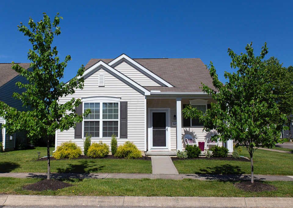 1st image of 5625 Marshfield Dr