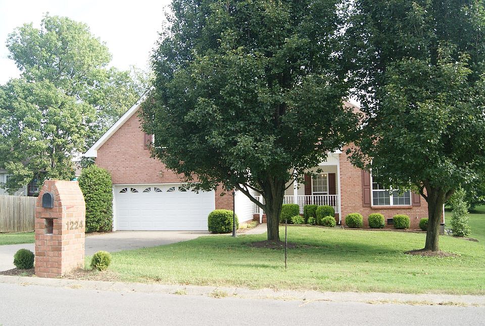 1st image of 1224 Wembley Ct
