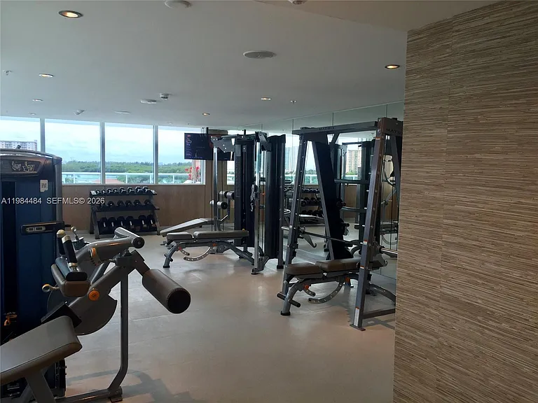 400 Sunny Isles Blvd #1105 — Photo 21