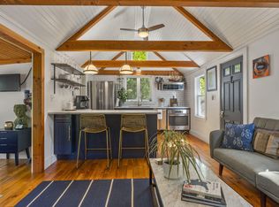 132 Captain Thomas Rd, Ogunquit, ME 03907