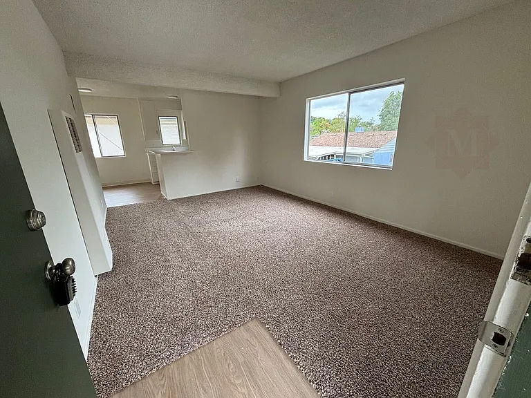 3442 Richland Dr #7 — Photo 10
