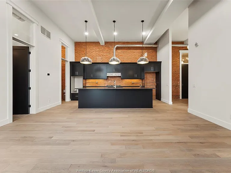 247 Brock St #301 — Photo 19