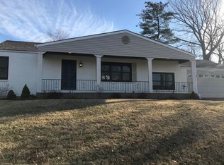 1544 Grant Ridge Ln, Saint Louis, MO 63126