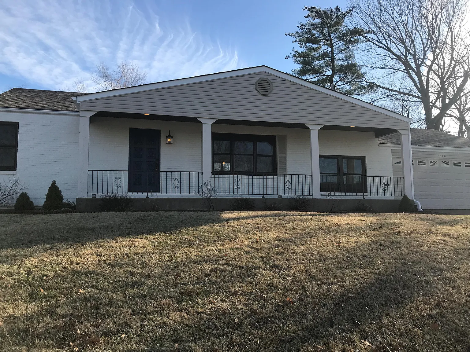 1544 Grant Ridge Ln photo 1