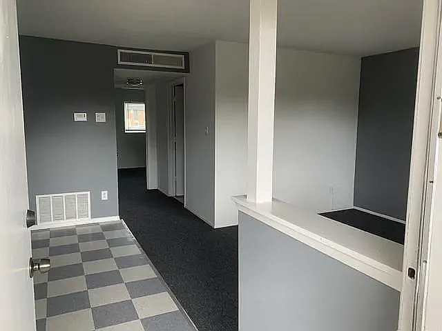 SAN MATEO SUITES — Photo 20
