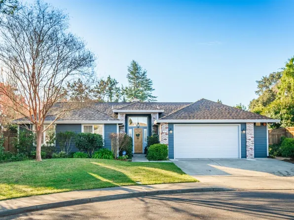 11 Hall Court, Napa, CA 94558