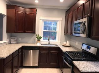 36 Westernview St, Springfield, MA 01108