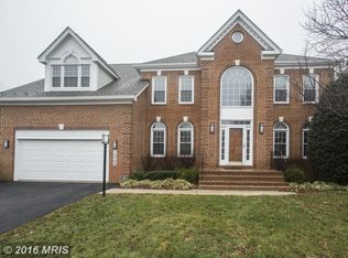 13704 Ginkgo Ter, Rockville, MD 20850