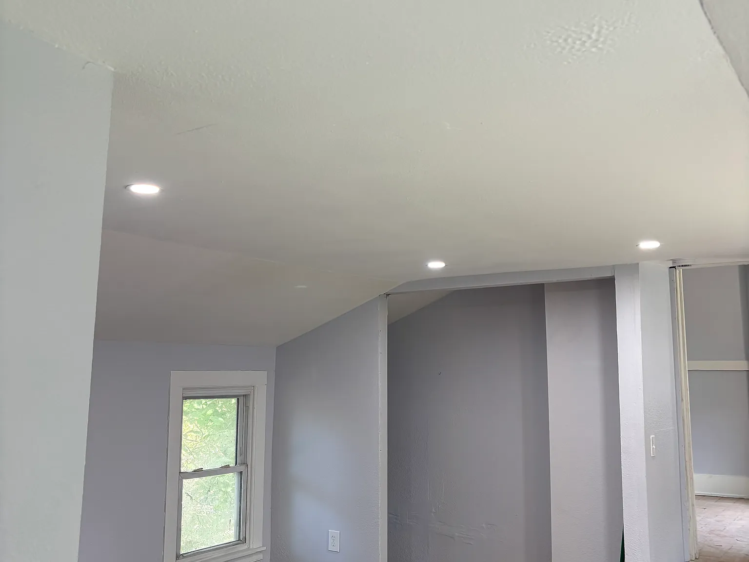 3 bed, 2426 sqft, $1,450 — Photo 3