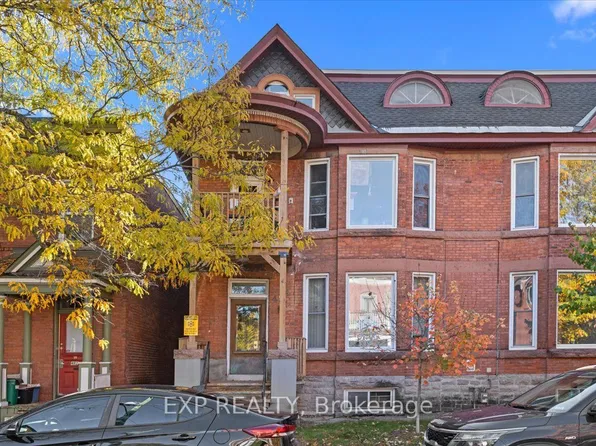 484 Gilmour St Unit 3, Ottawa, ON K1R 5L4
