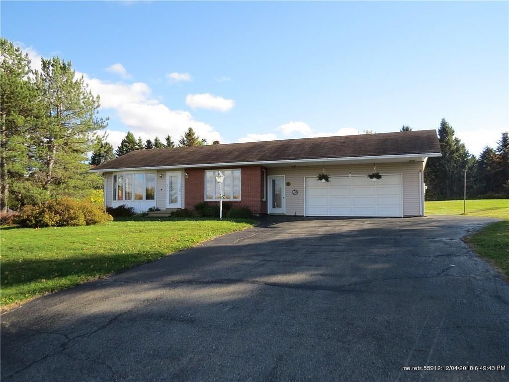 31 Albert St, Eagle Lake, ME 04739 Zillow