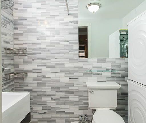 3rd image of 345 W 53rd St APT 4B