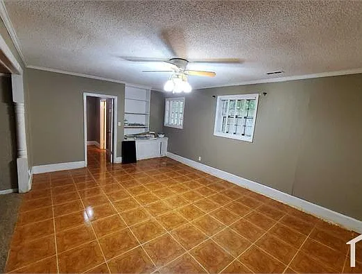 2606 Burdett Rd — Photo 12