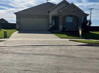 4334 Rowling Ave, Aubrey, TX 76227