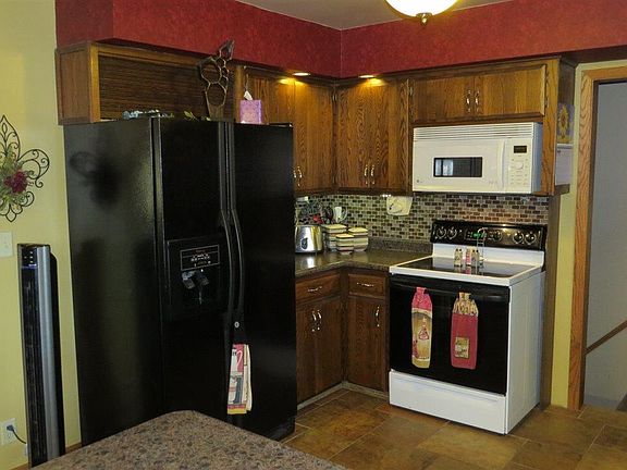 5th image of 1200 S Gordon Dr