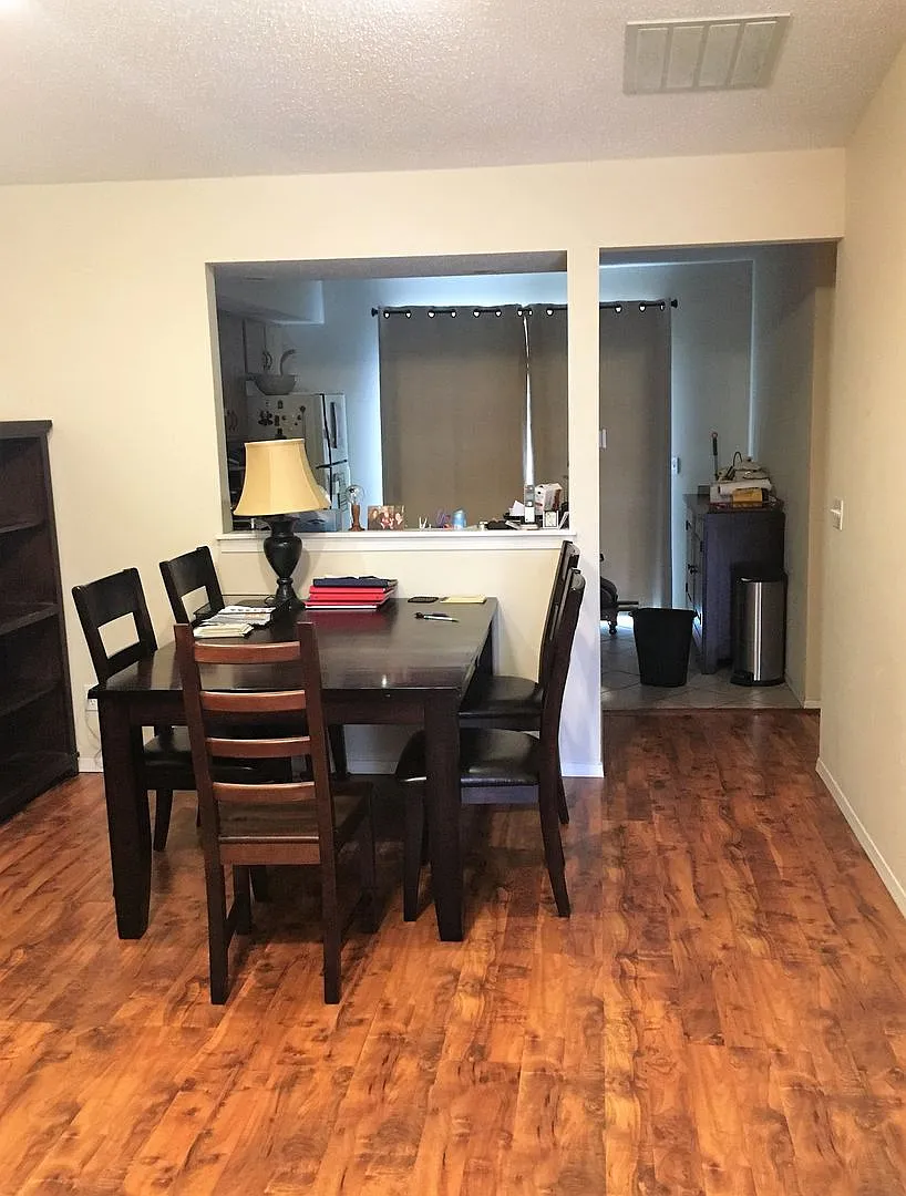 Beautiful 2-bed condo available in early October! — Photo 3