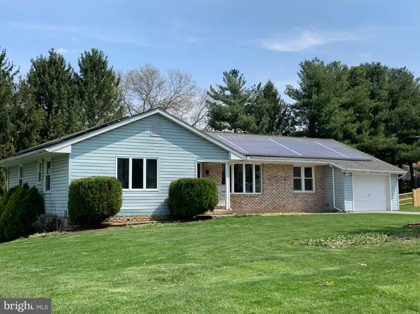 1304 Guadelupe Dr, Westminster, MD 21157