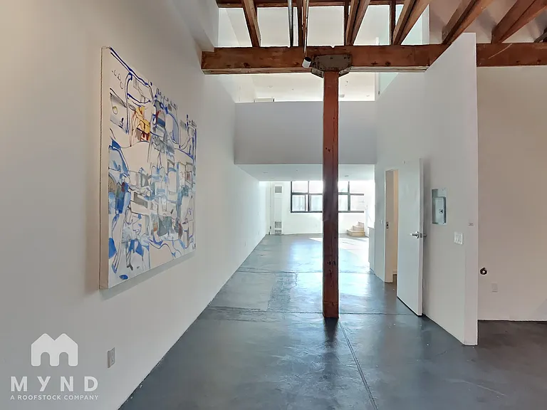 373 4th St #3C — Photo 2