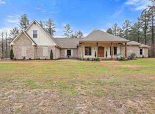 5421 Williamson Rd, Clinton, MS 39056