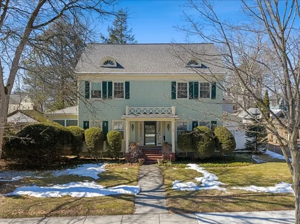 35 Vermont Ave, Binghamton, NY 13905