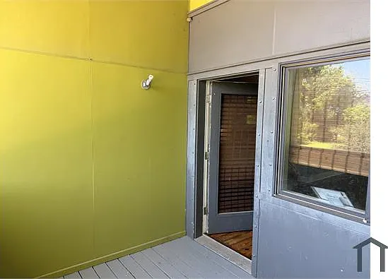 1724 Deslonde St — Photo 12