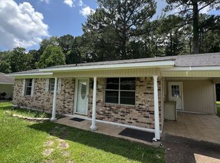 107 Magnolia St, New Llano, LA 71461